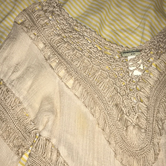 Woven top - Picture 2 of 4